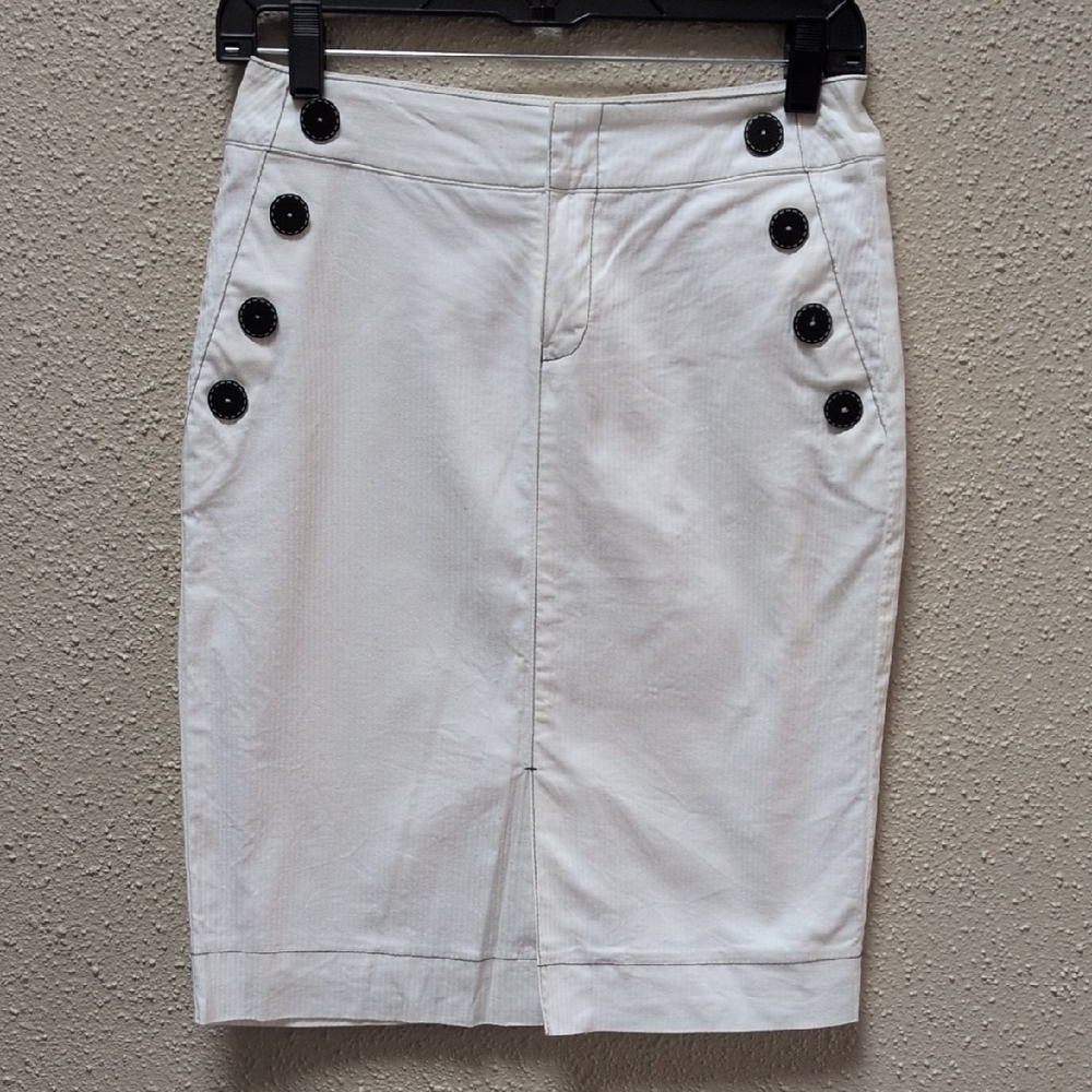 Elegant White A-Line Skirt with Black Button Accents